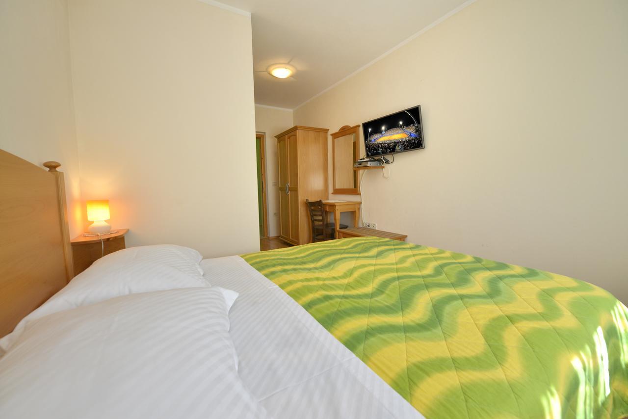 Bed And Breakfast Julia Seget  Экстерьер фото