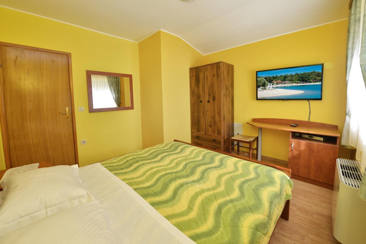 Bed And Breakfast Julia Seget  Экстерьер фото